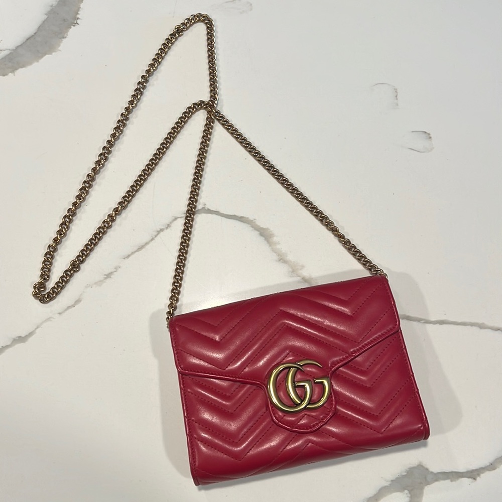 Gucci Marmont Chain Wallet